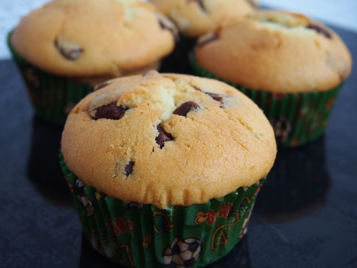 Muffins mit Schokostücken - Nudel und Strudel - Comfort Food