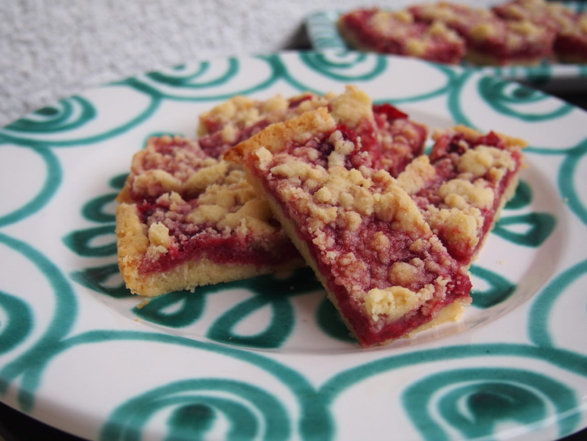 Streuselkuchen mit Himbeeren