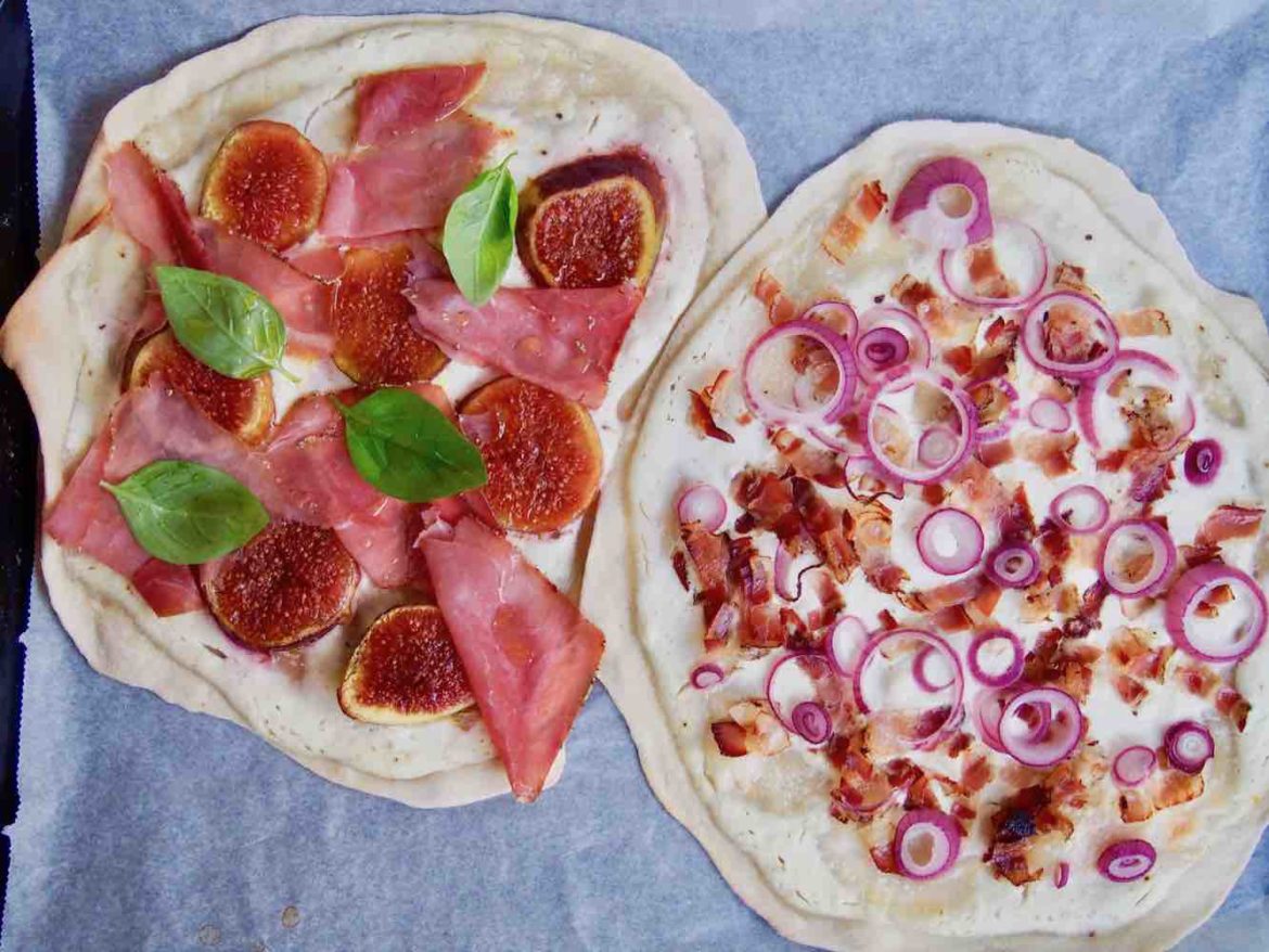 Flammkuchen in 2 Varianten