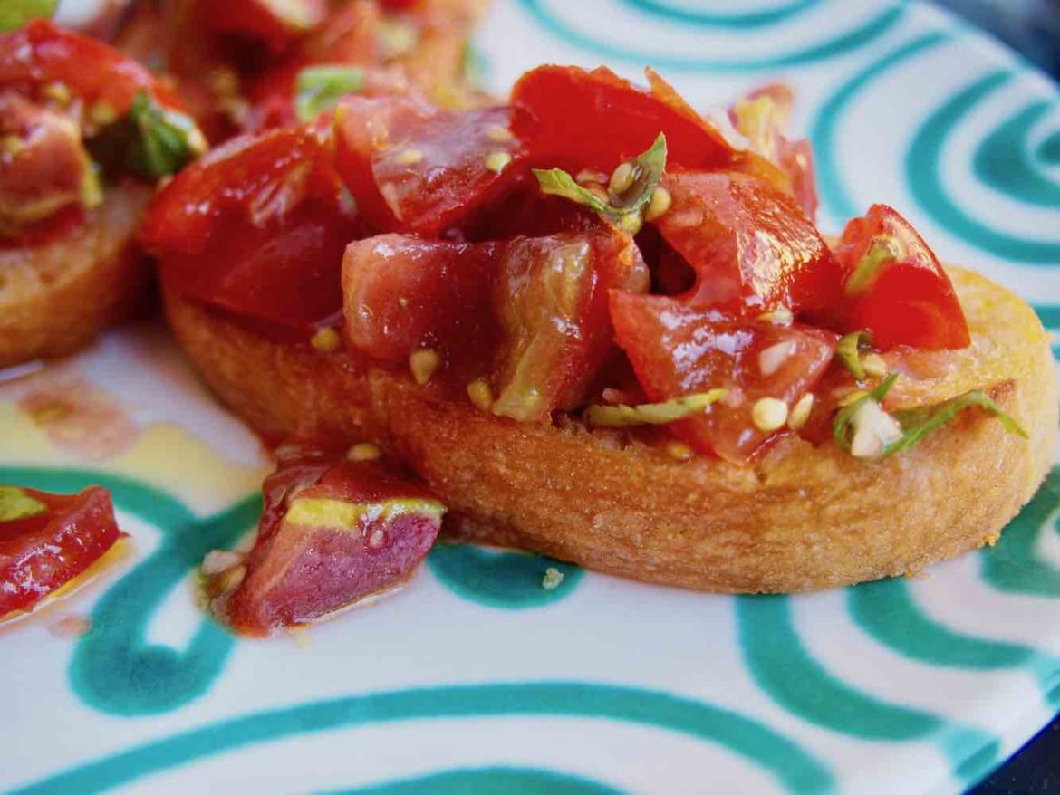 Bruschetta mit Tomaten - Nudel und Strudel - Comfort Food