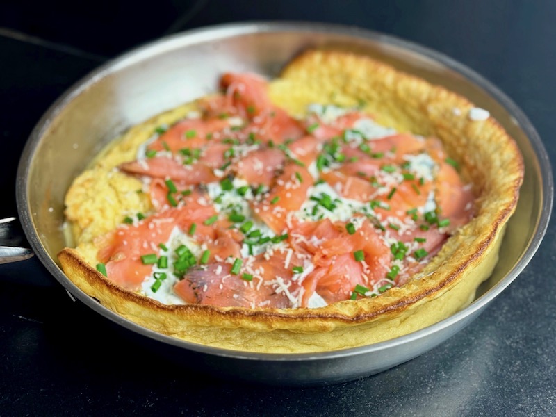 Dutch Baby mit Räucherlachs - Nudel und Strudel